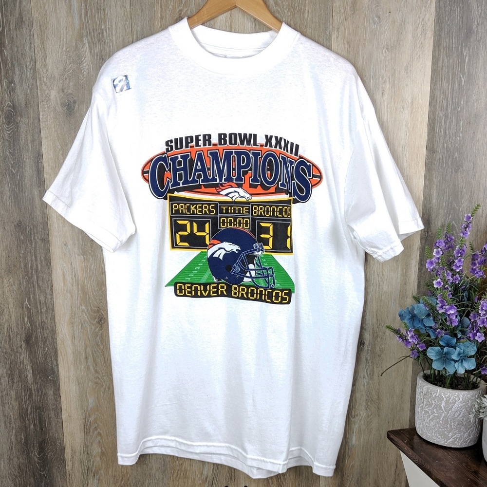 Vintage 1998 Super Bowl XXXII Football T-Shirt